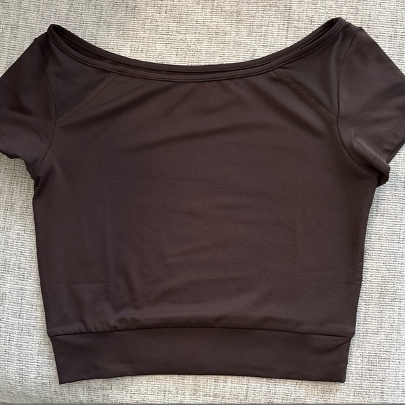 BuffBunny Collection Solar Banded Short Sleeves Crop Top - Picture 3 of 4